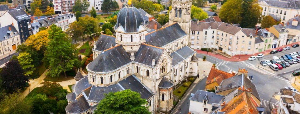 Vue de Châteauroux, ville desservie par ECU3D pour l'impression 3D sur mesure. Vue de Châteauroux, ville desservie par ECU3D pour l'impression 3D sur mesure.